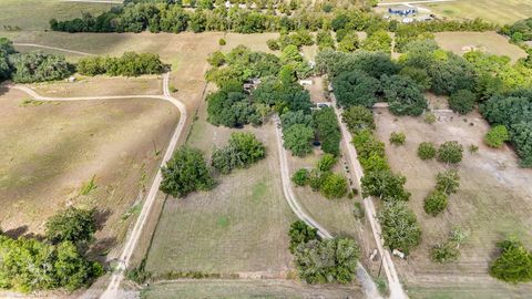 Photo of 5913 County Road 225, East Bernard, TX 77435 (MLS # 72359279)