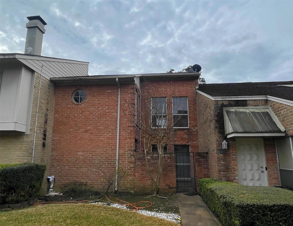 Photo of 9264 Westwood Village Drive #32, Houston, TX 77036 (MLS # 39244762)