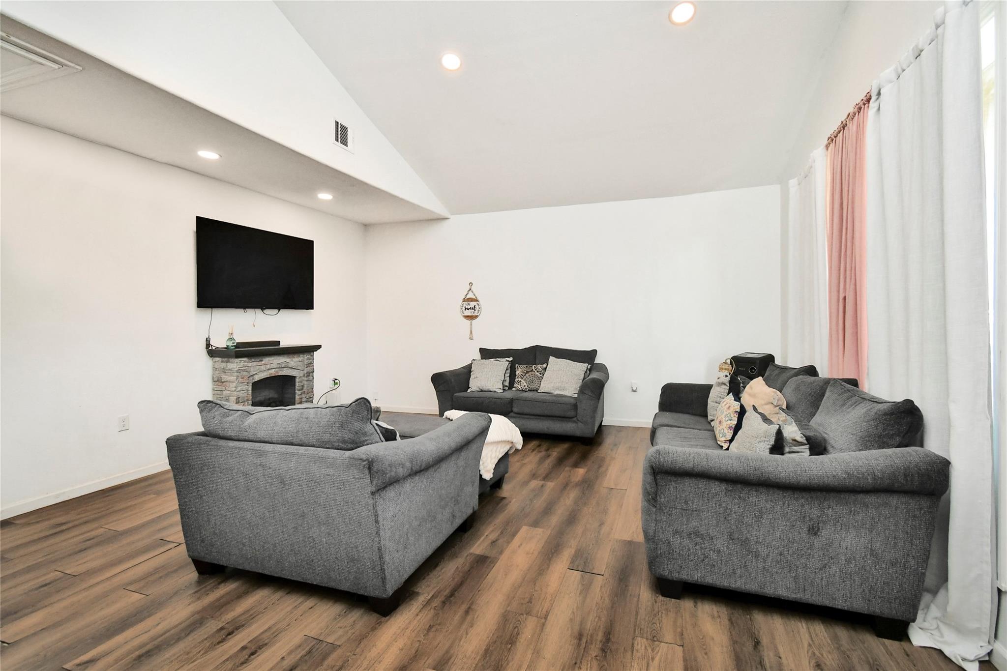 791 Road 5707