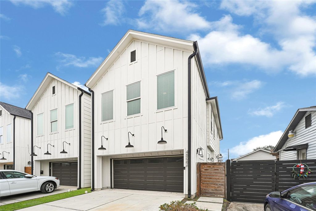 Photo of 4506 Hardy Street #A, Houston, TX 77009 (MLS # 92673350)