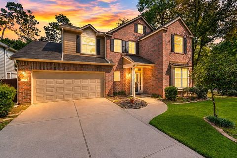 Photo of 2 Willow Point Place, The Woodlands, TX 77382 (MLS # 89461797)