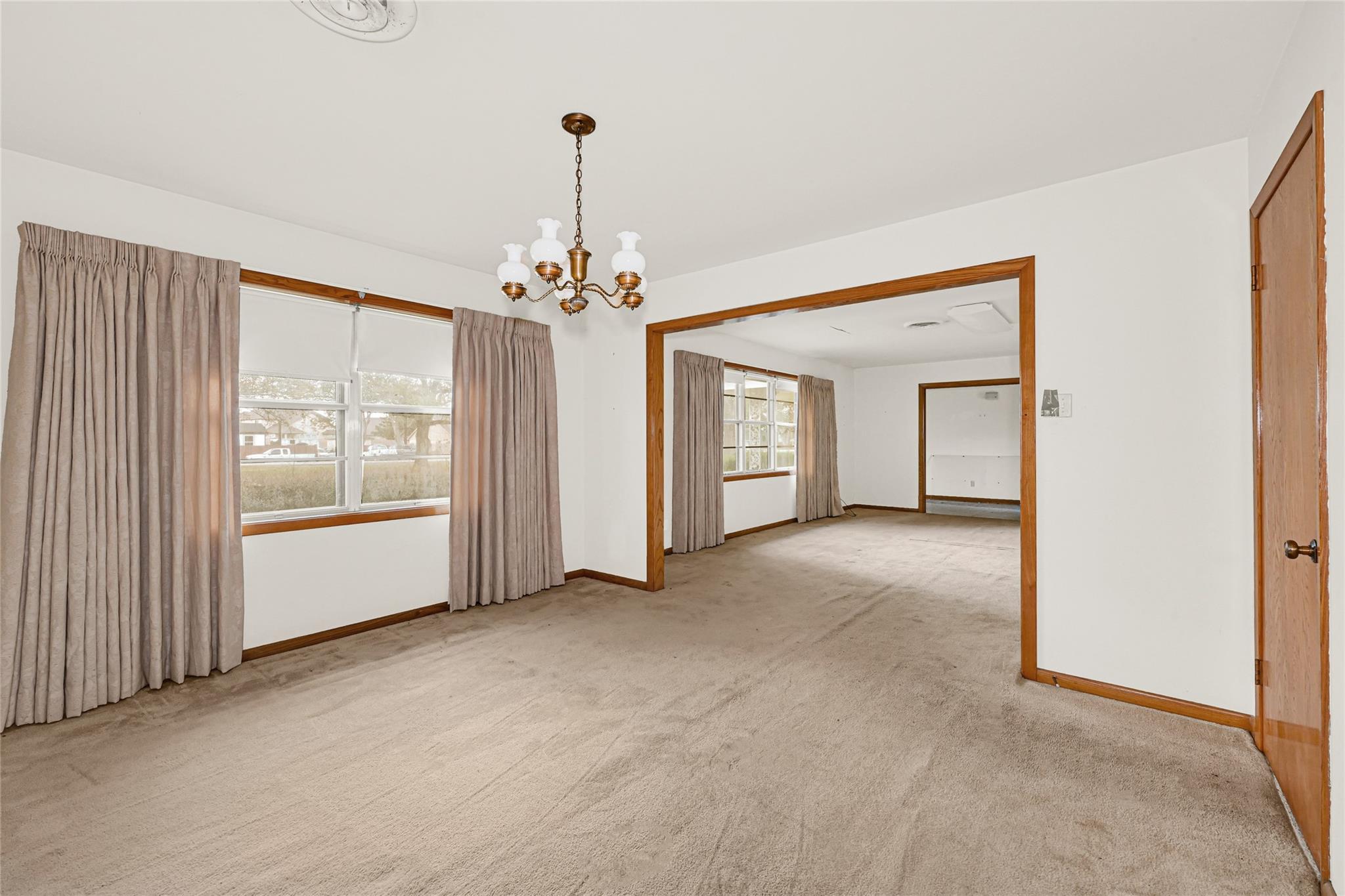 1111 Edgewood Drive