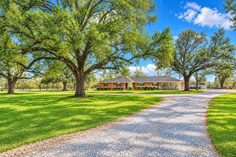 Photo of 1111 Edgewood Drive, Richmond, TX 77406 (MLS # 71780455)