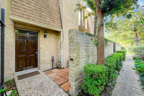 Photo of 3158 W Holcombe Boulevard #3158, West University, TX 77025 (MLS # 55786957)