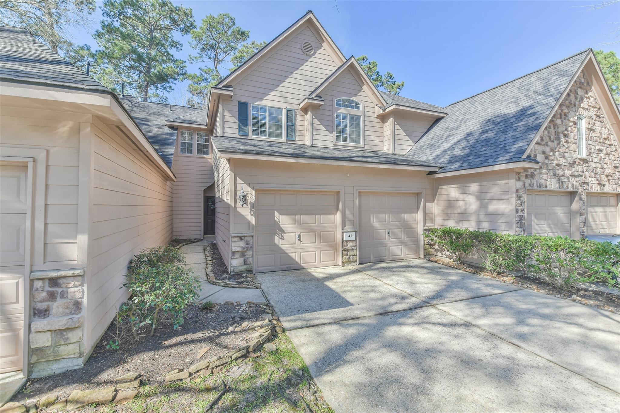 43 Alderon Woods Place