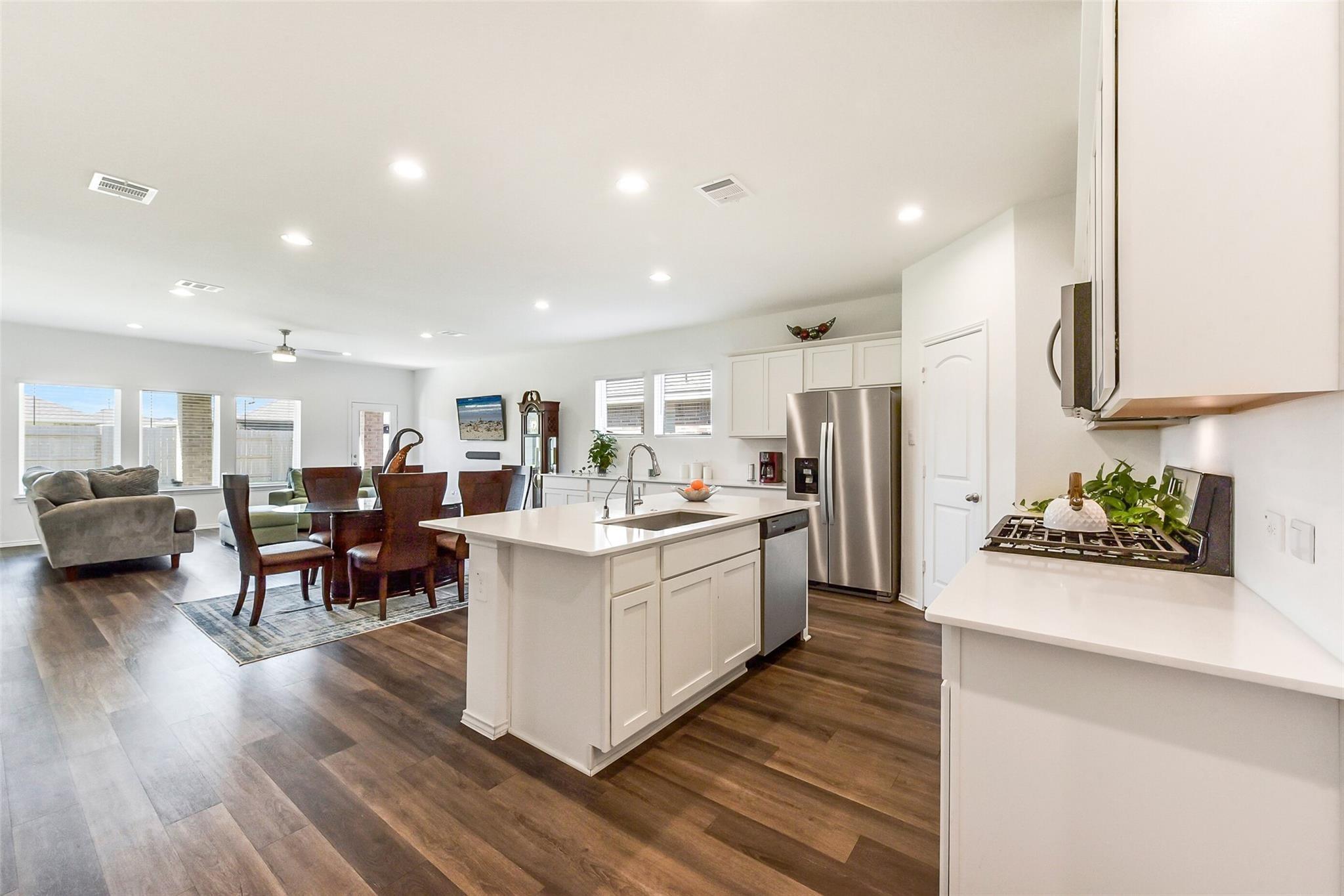 4985 Blue Beetle Ridge Drive