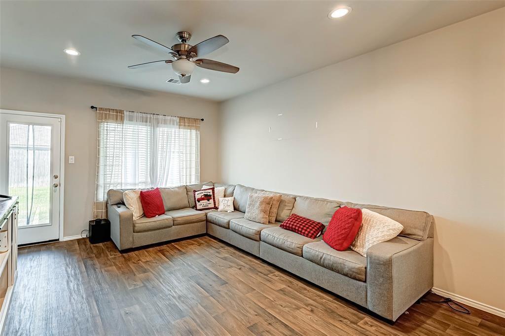 23131 Spruce Summit Trail