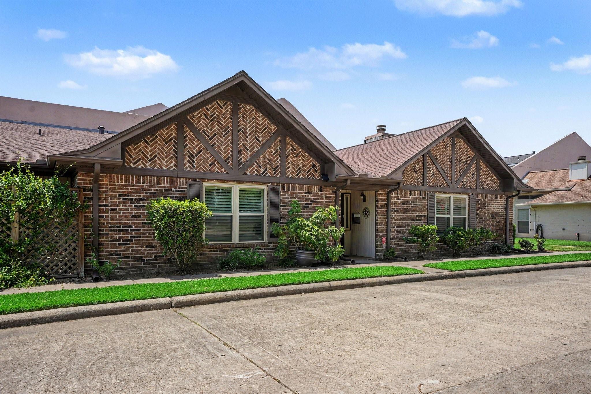 43 Wellington Park