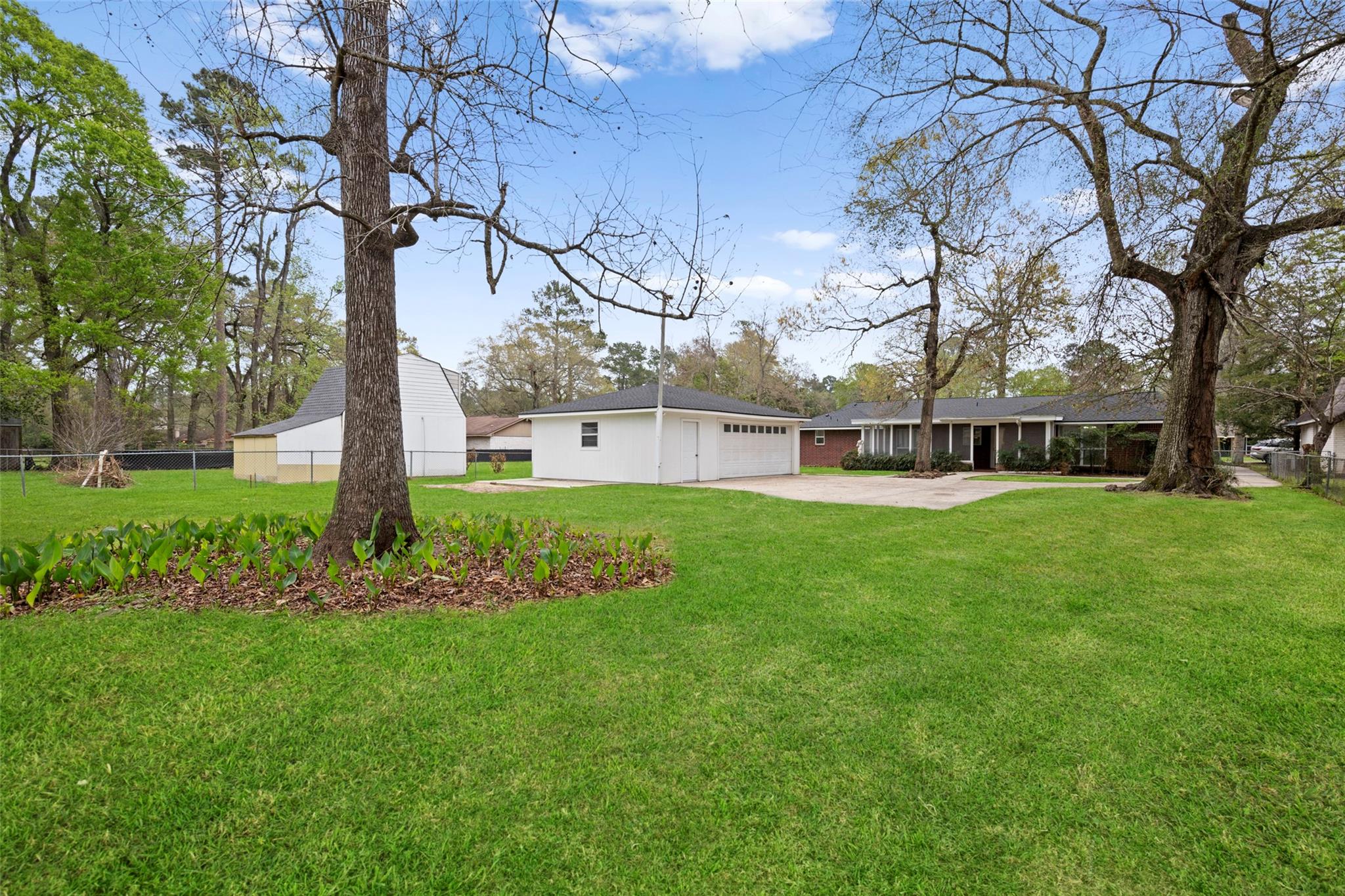 24915 Hickory Hill Road