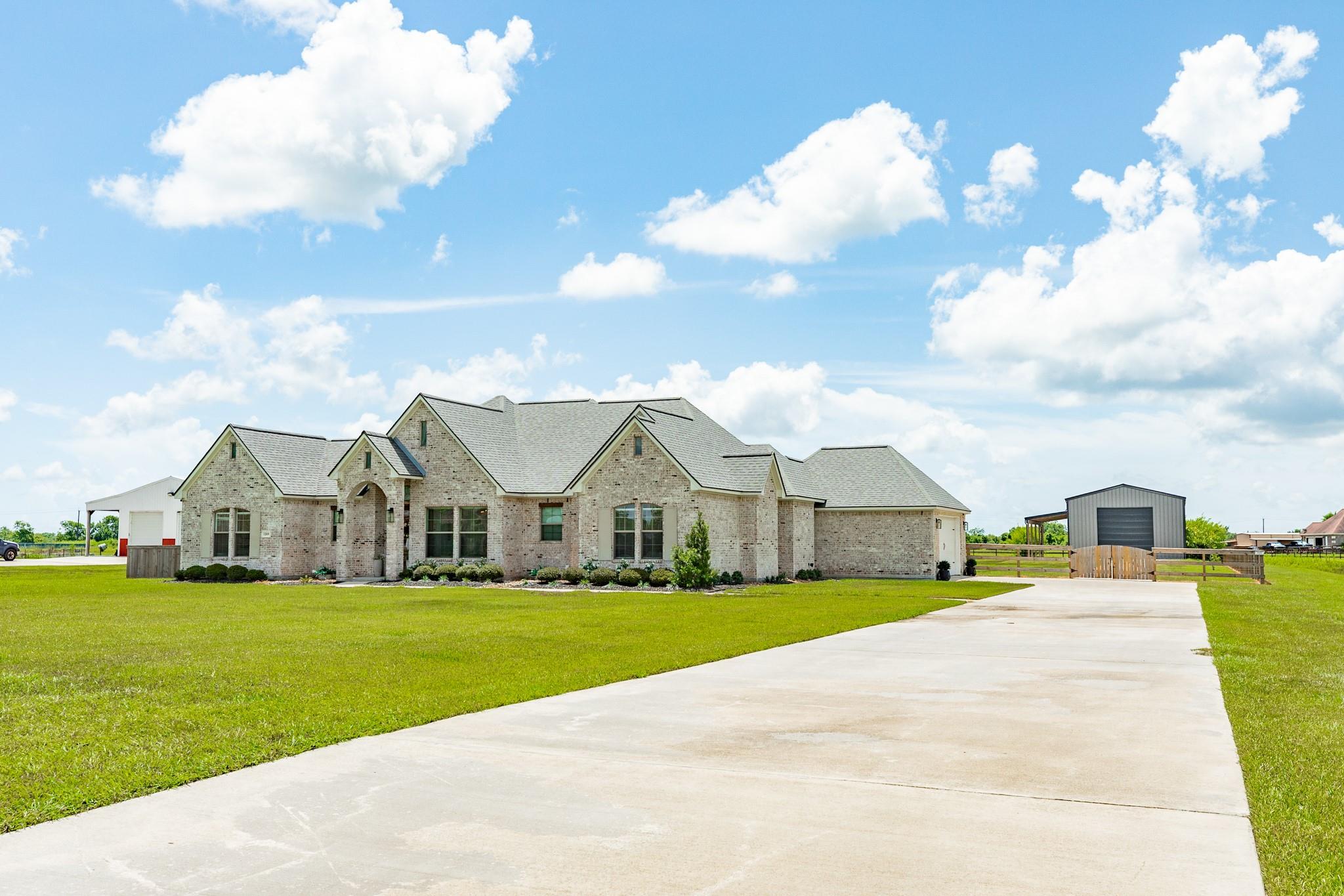 32819 Amberjack Drive