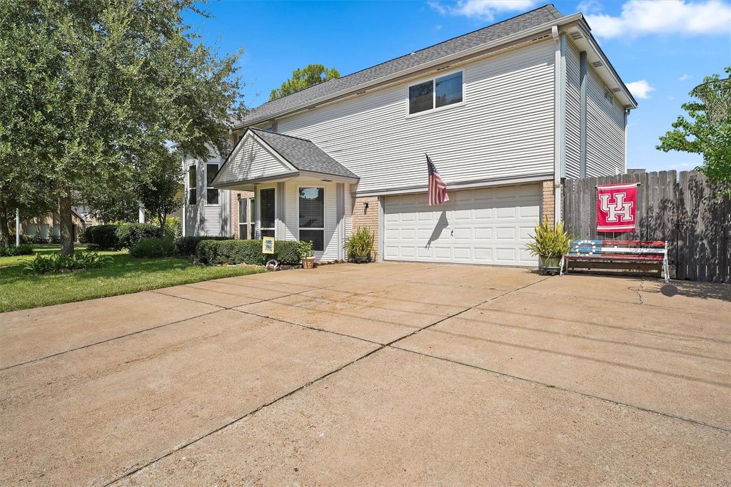 Photo of 1155 Shillington Drive, Katy, TX 77450 (MLS # 96781834)