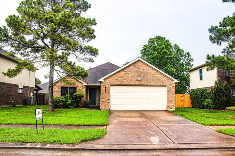 Photo of 3109 Berryfield Ln, Pearland, TX 77581 (MLS # 98950998)