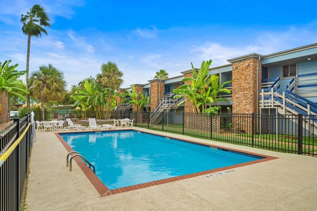 Photo of 100 Market Street #17, Galveston, TX 77550 (MLS # 91365641)