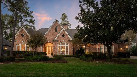 14 Highland Circle The Woodlands TX 77381