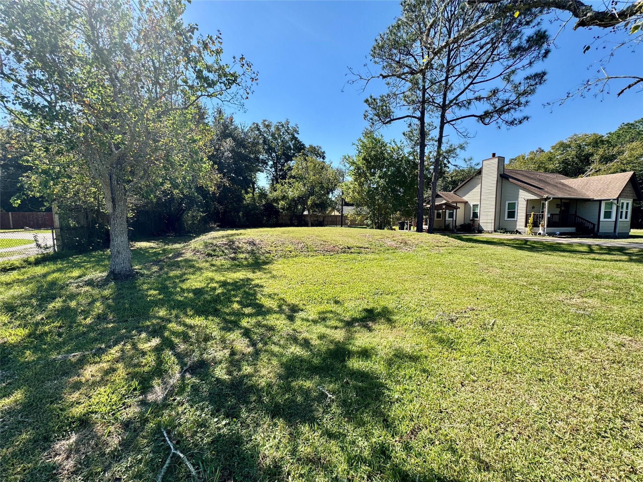 6519 Pinecrest