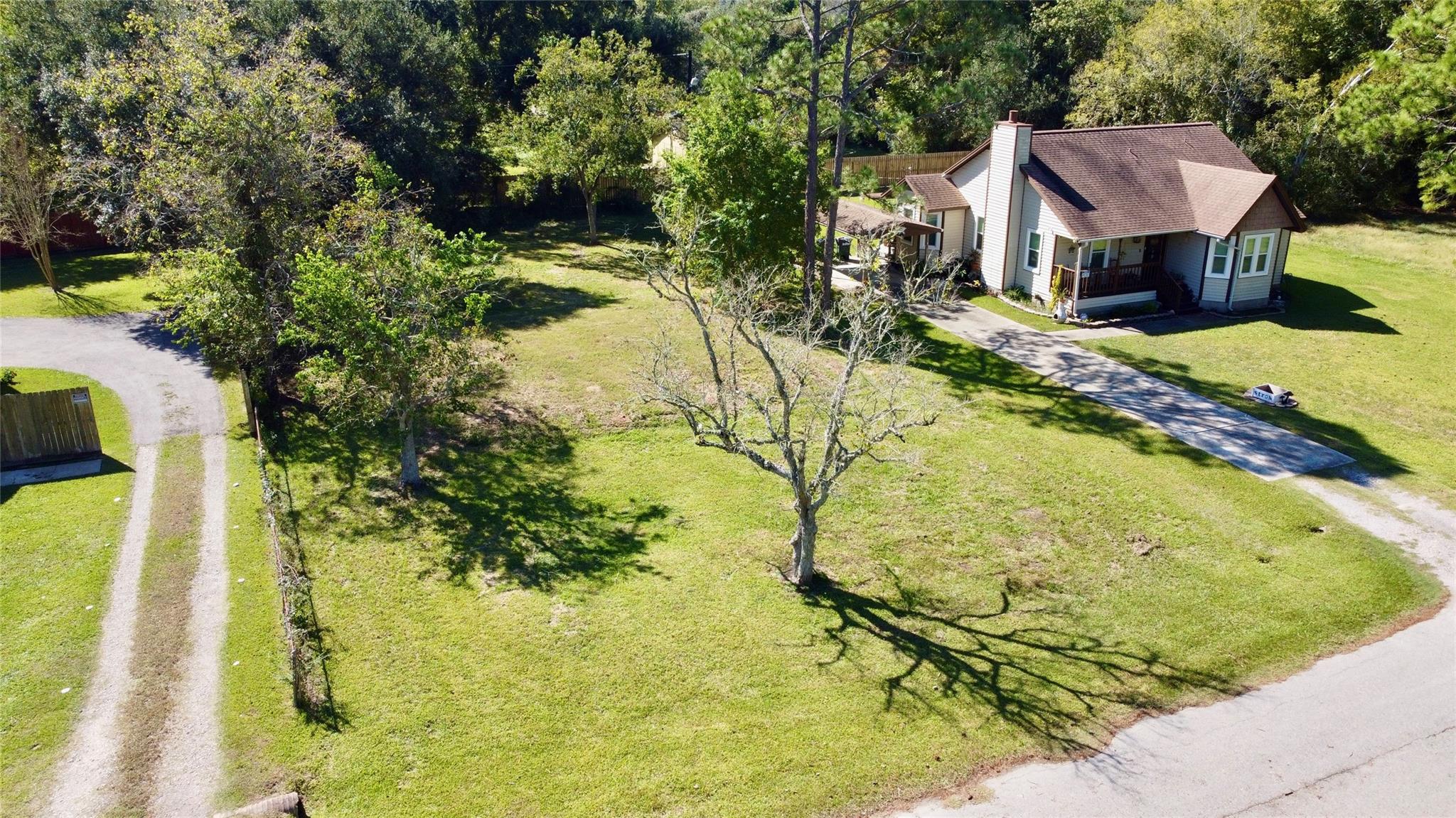 6519 Pinecrest