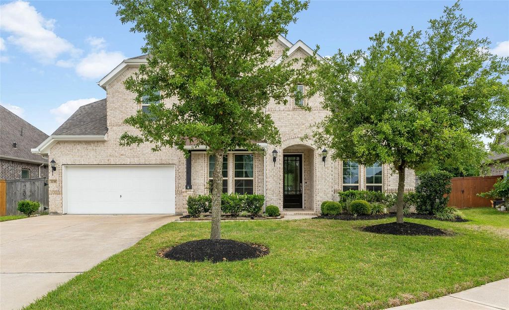 Photo of 2236 Bayou Cove Lane, League City, TX 77573 (MLS # 78753861)