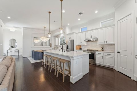 Tiny photo for 8213 Cabernet Lane, Houston, TX 77055 (MLS # 81743643)