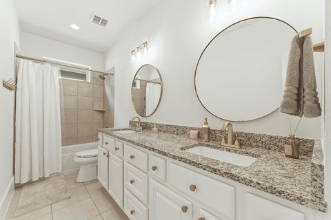 Tiny photo for 8213 Cabernet Lane, Houston, TX 77055 (MLS # 81743643)