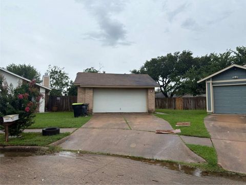 Photo of 17807 Northway Court, Houston, TX 77084 (MLS # 40417223)