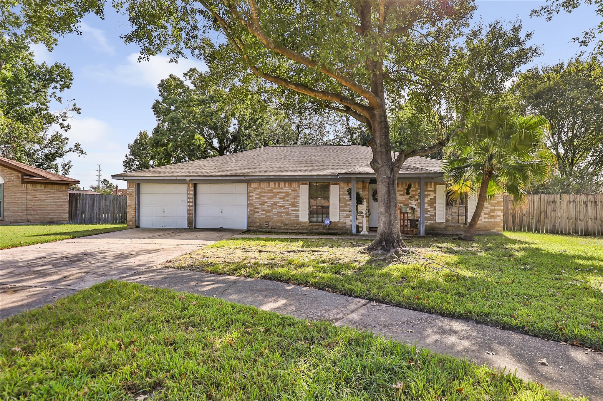 7322 Foxbend Lane