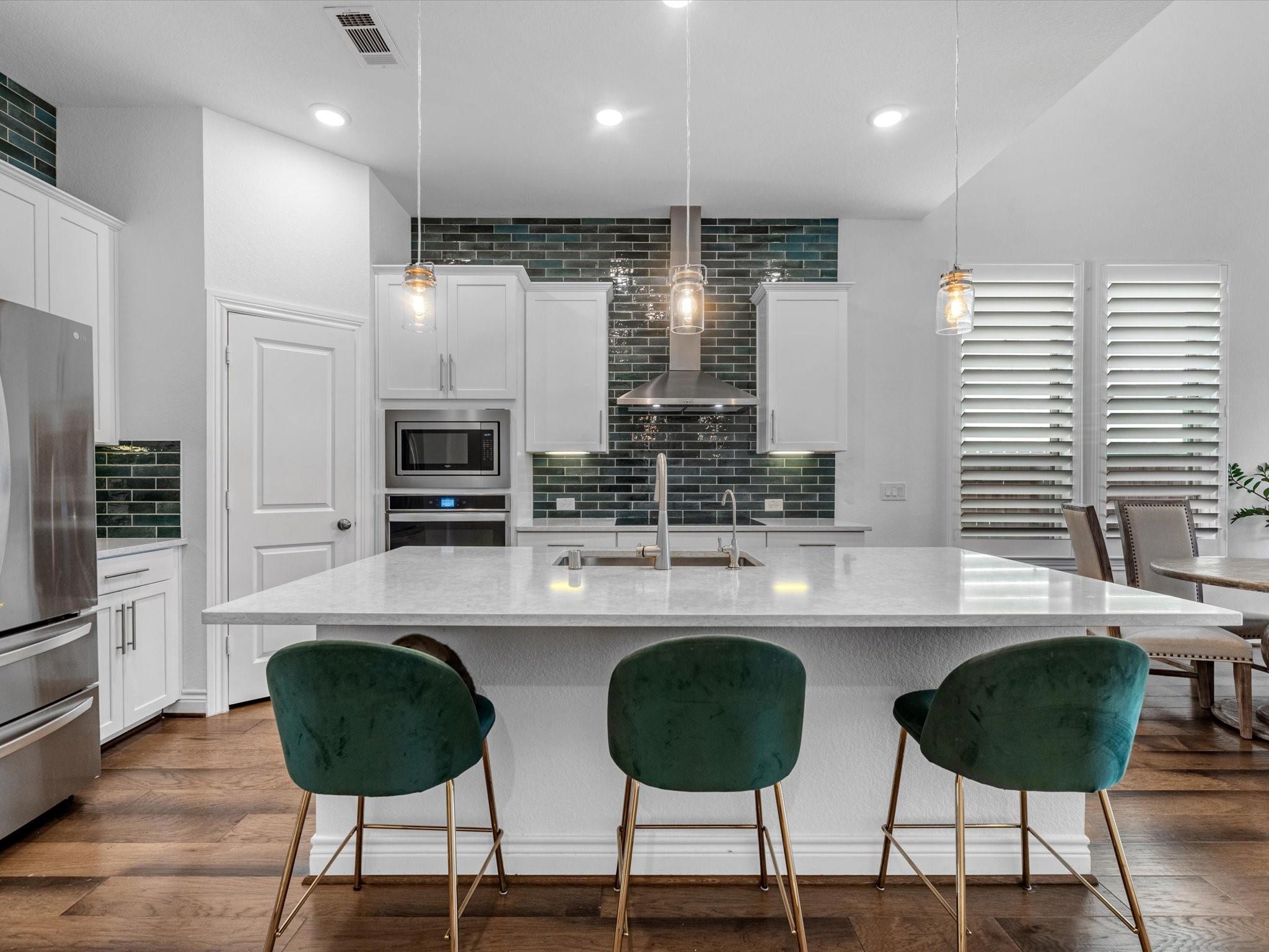 7310 Kingbird Cove Court