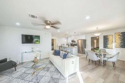 Photo of 5236 Perry Street, Houston, TX 77021 (MLS # 21109946)