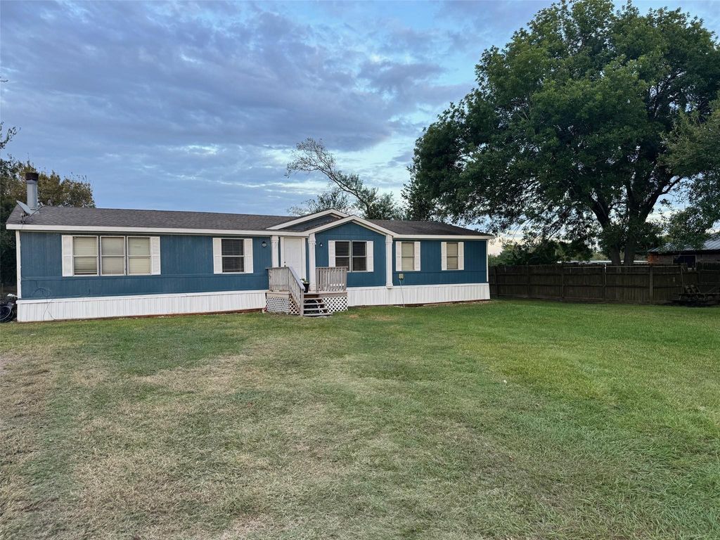 Photo of 18399 Bounds Drive #C175C, Pearland, TX 77584 (MLS # 89448206)