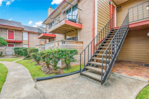 Condo For Sale - 12955 Woodforest Boulevard #37<br/> Houston, TX 77015
