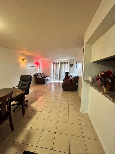 Photo of 8417 Hearth Drive #7, Houston, TX 77054 (MLS # 93453418)