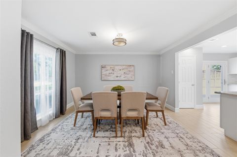 Tiny photo for 218 Faust Lane, Houston, TX 77024 (MLS # 71091354)