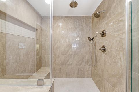 Tiny photo for 218 Faust Lane, Houston, TX 77024 (MLS # 71091354)