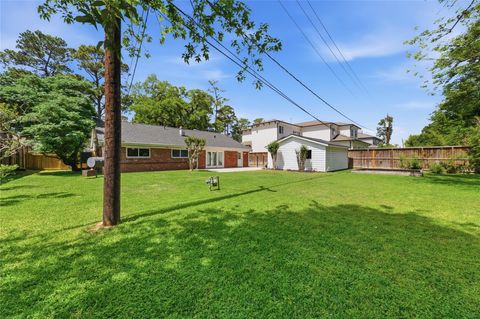 Tiny photo for 218 Faust Lane, Houston, TX 77024 (MLS # 71091354)