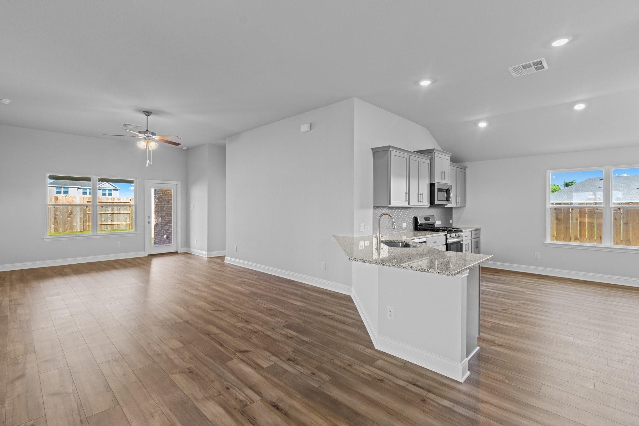 2281 N Post Oak Circle