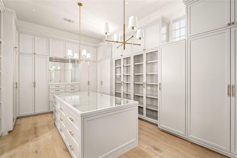 Tiny photo for 2331 Drexel Circle, Houston, TX 77027 (MLS # 35362001)