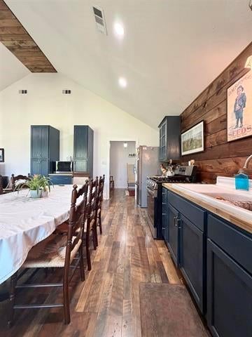 1285 W Leblanc Road