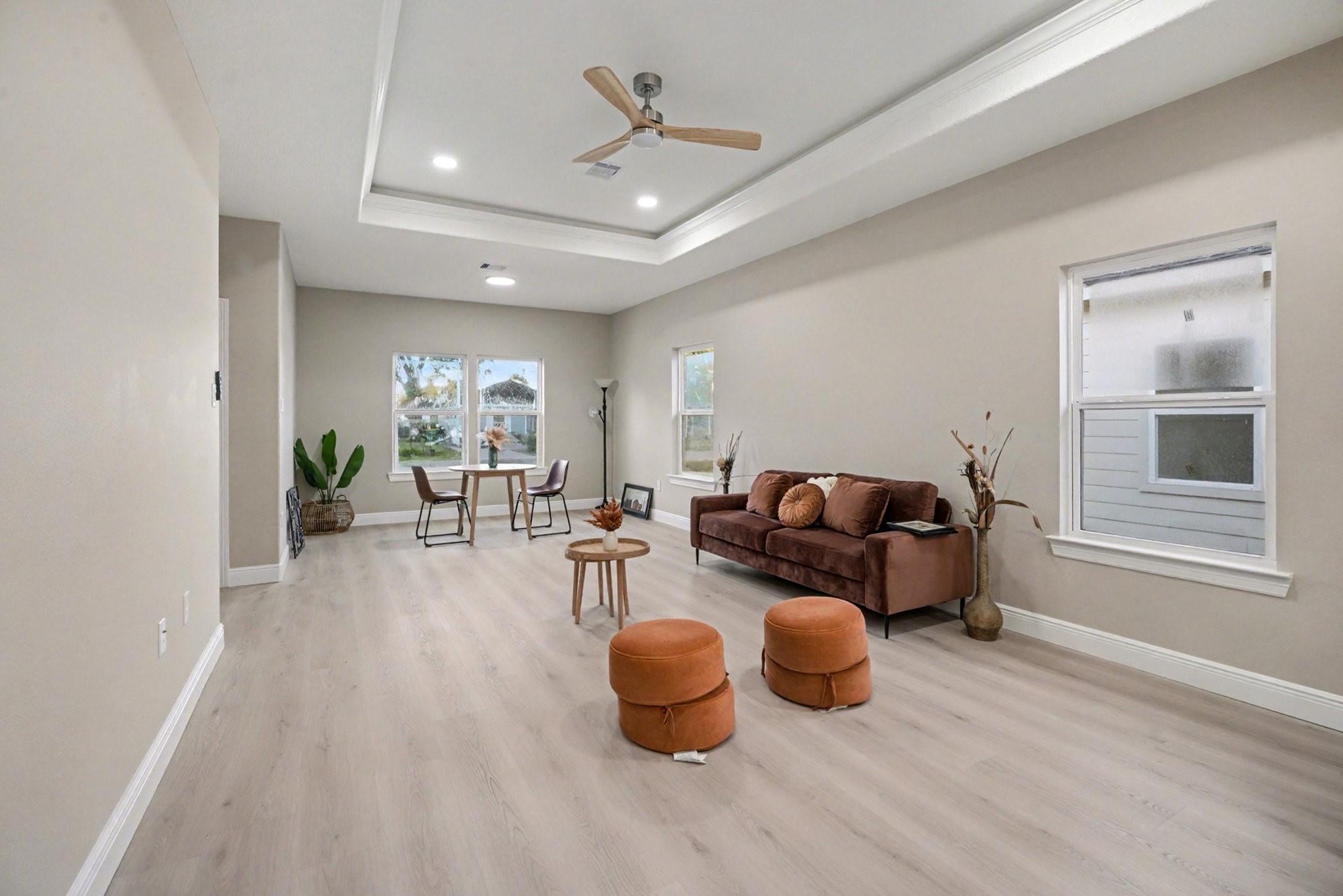 2006 Bellview Street