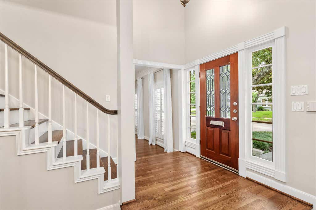 Photo of 3127 Lafayette Street, West University, TX 77005 (MLS # 71351602)