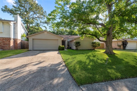 Photo of 17114 Banchory Avenue, Spring, TX 77379 (MLS # 18214065)