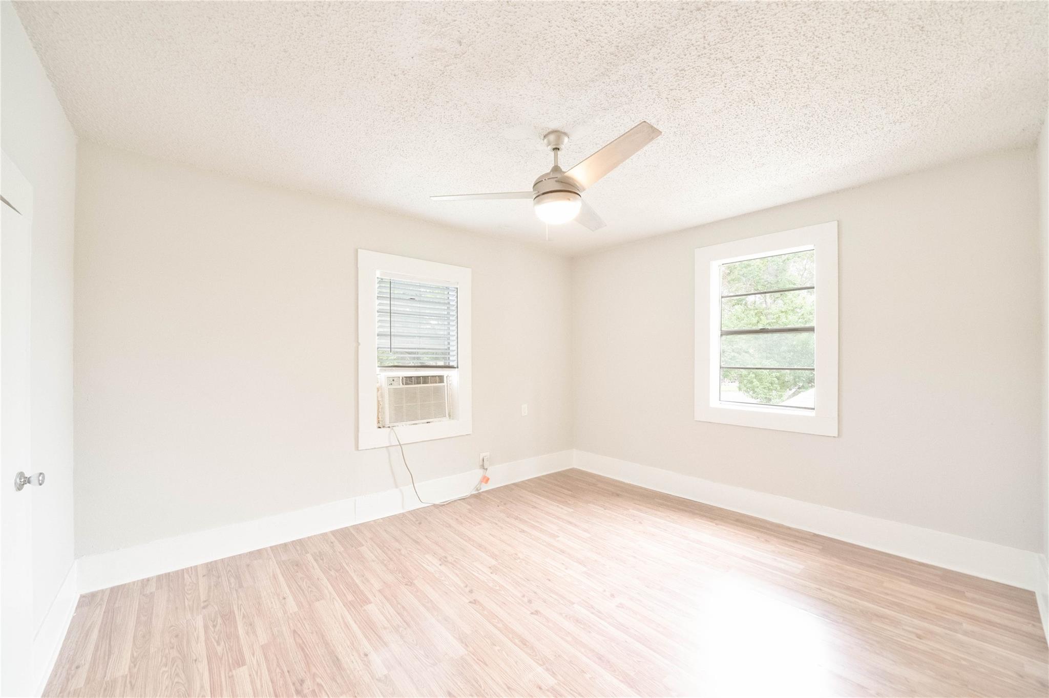 315 8th Ave N