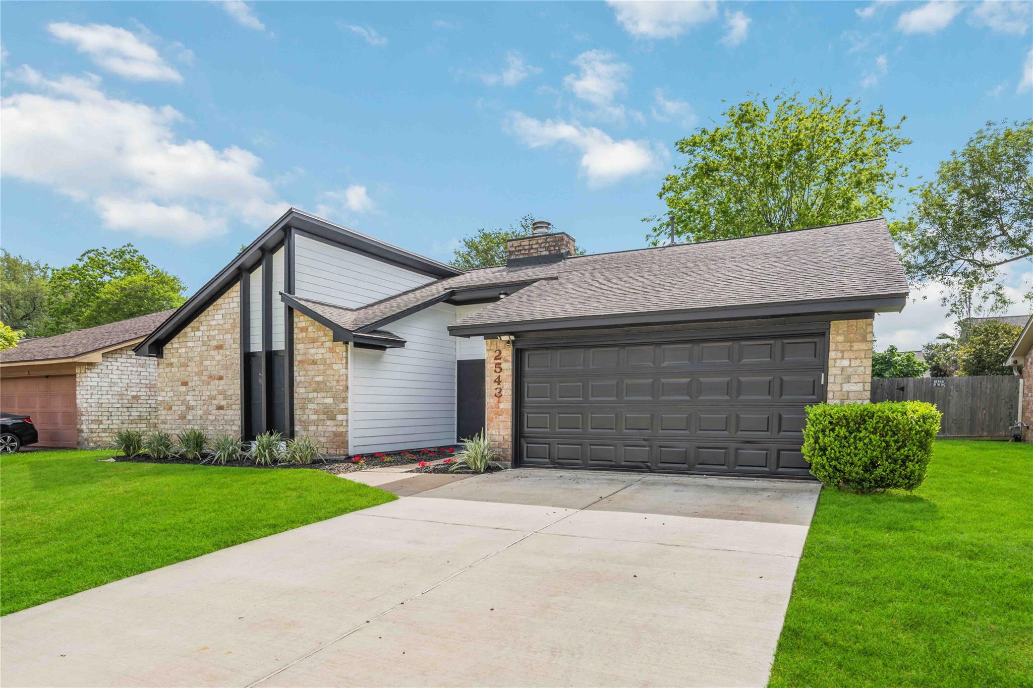 2543 Sage Brush Lane