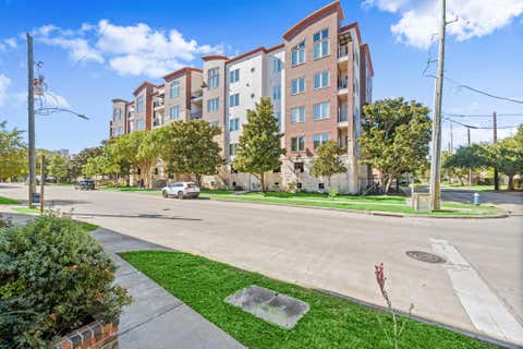 Photo of 1900 Genesee Street #302, Houston, TX 77006 (MLS # 13291668)