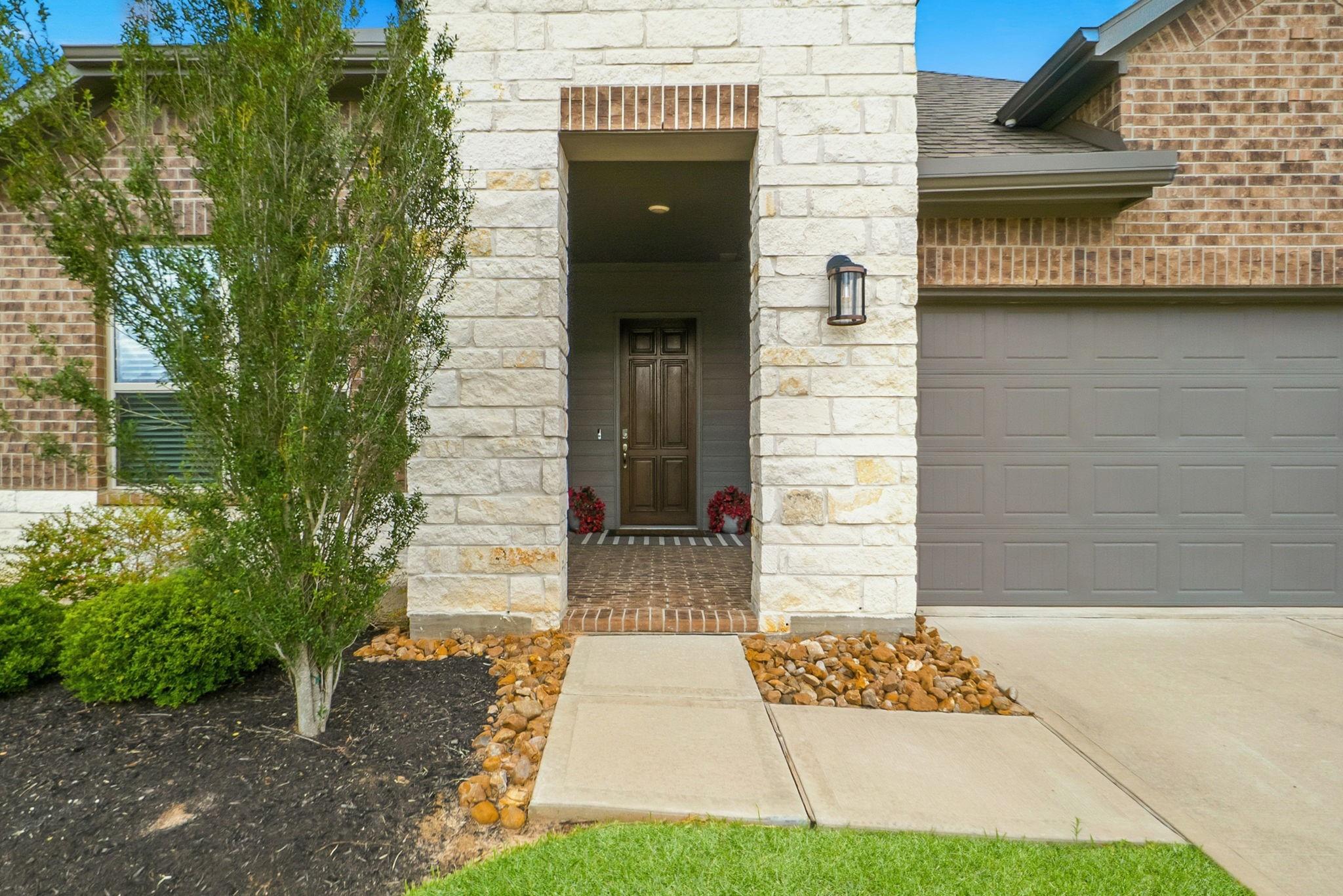 14127 Lake Lodge Drive