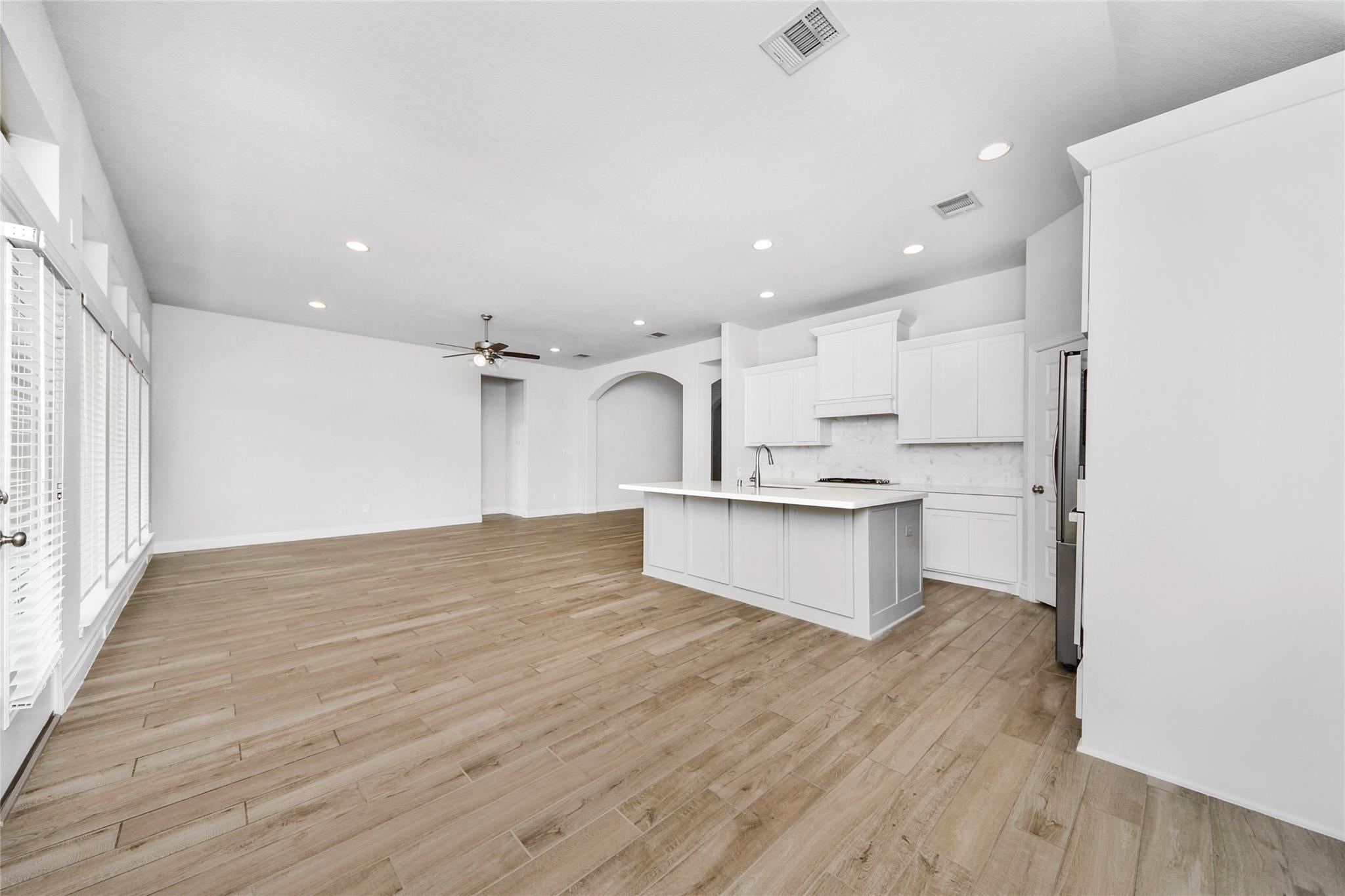 5810 Golden Peak Lane