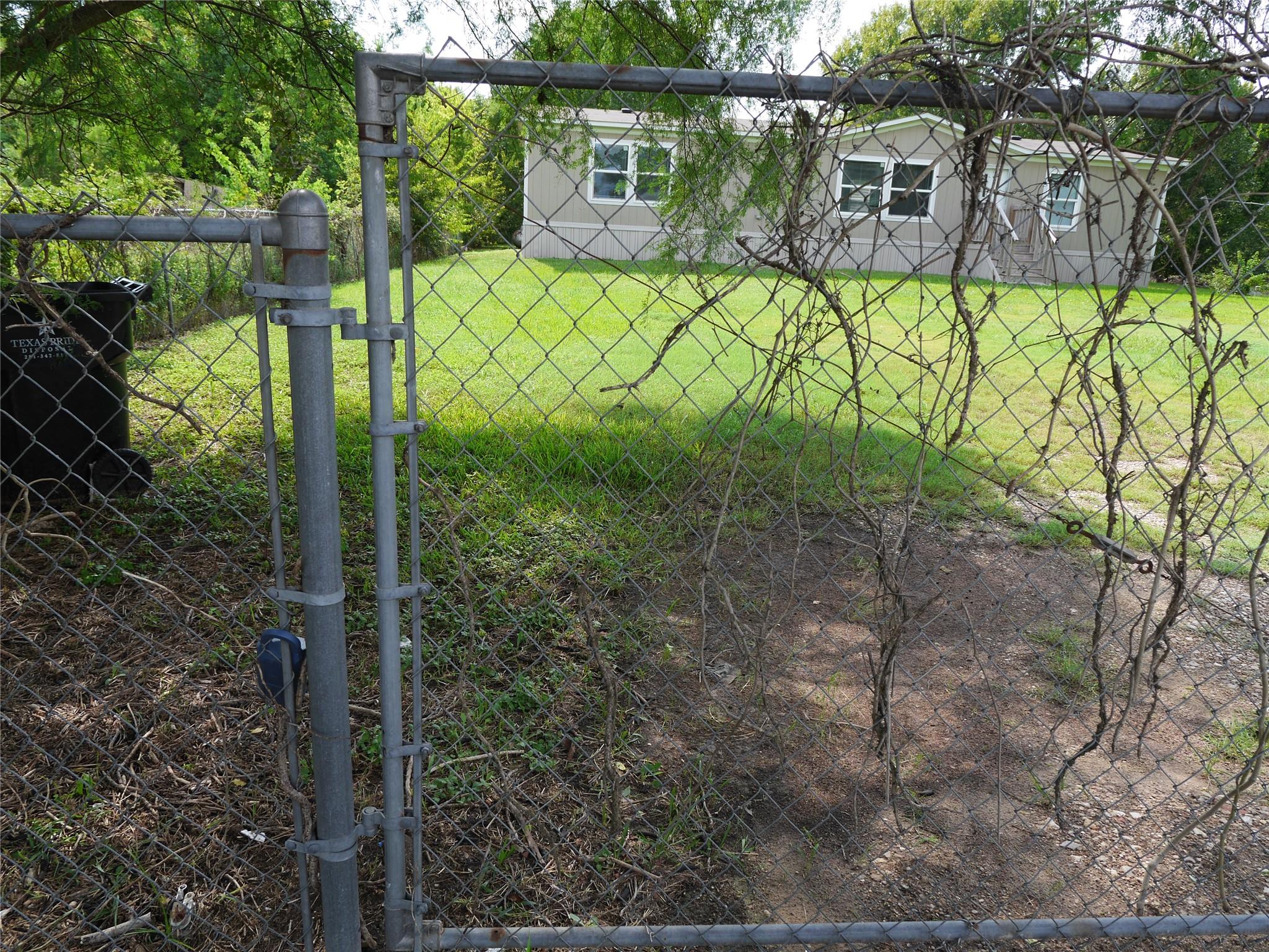 16020 1/2 Sam Brookins St Street