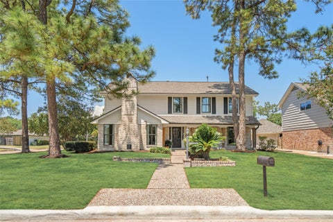 Photo of 10830 Burgoyne Road, Houston, TX 77042 (MLS # 11925965)