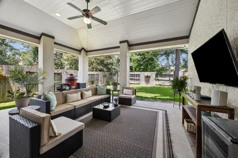 Photo of 162 Elderberry Trail, Montgomery, TX 77316 (MLS # 18658400)