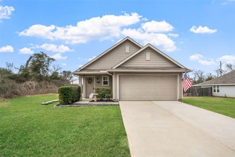 Photo of 26431 Pin Oak Drive, Hempstead, TX 77445 (MLS # 67485475)