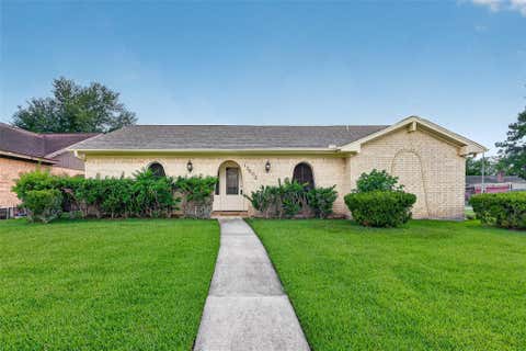Photo of 10602 Sagewind Drive, Houston, TX 77089 (MLS # 35792139)