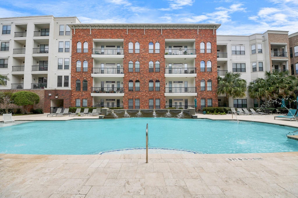 Photo of 6363 San Felipe Street #188, Houston, TX 77057 (MLS # 74948743)
